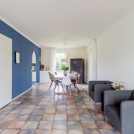 Comfort Villa For 8 People Zeewolde Extérieur photo