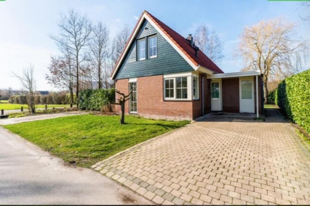 Comfort Villa For 8 People Zeewolde Extérieur photo