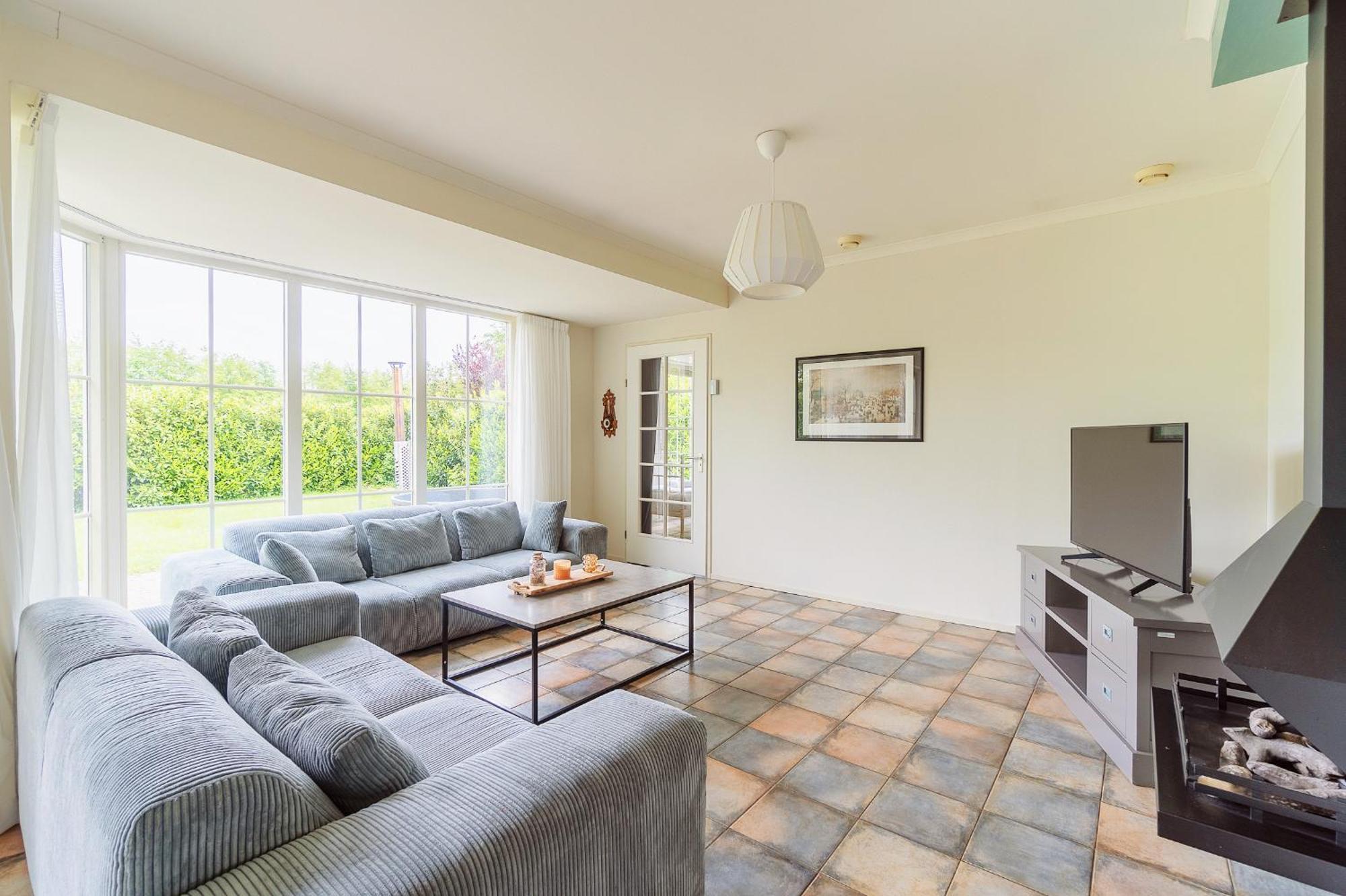 Comfort Villa For 8 People Zeewolde Extérieur photo