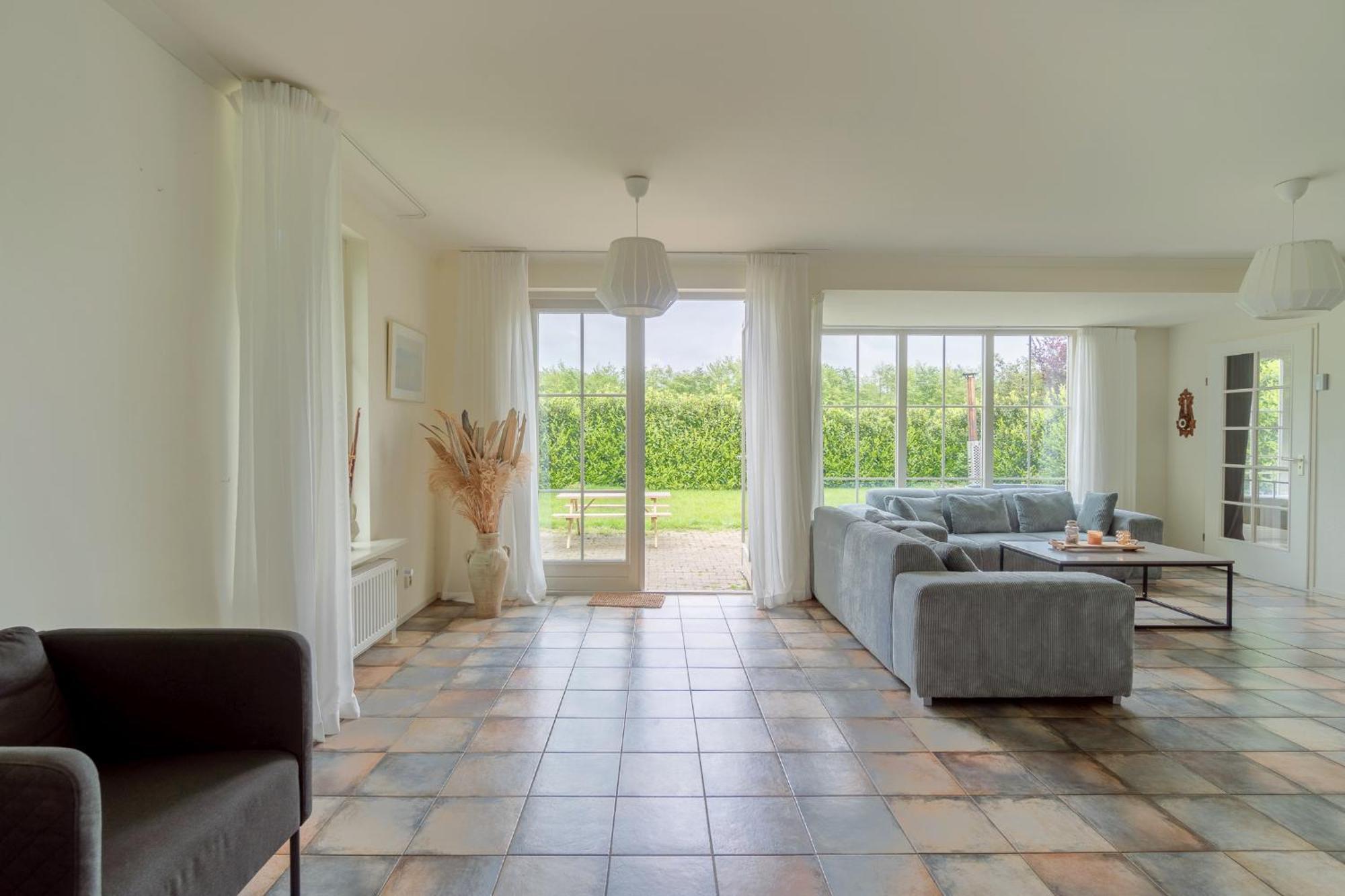 Comfort Villa For 8 People Zeewolde Extérieur photo