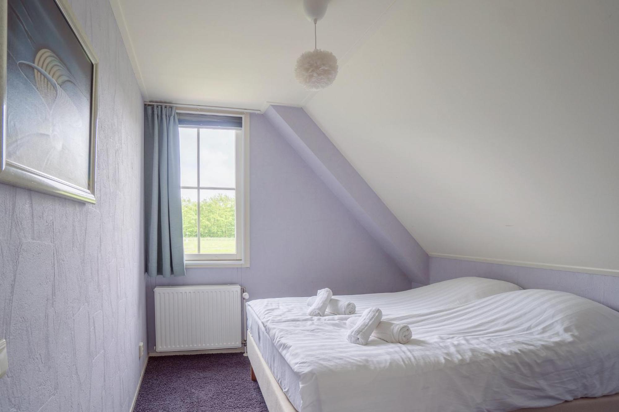 Comfort Villa For 8 People Zeewolde Extérieur photo