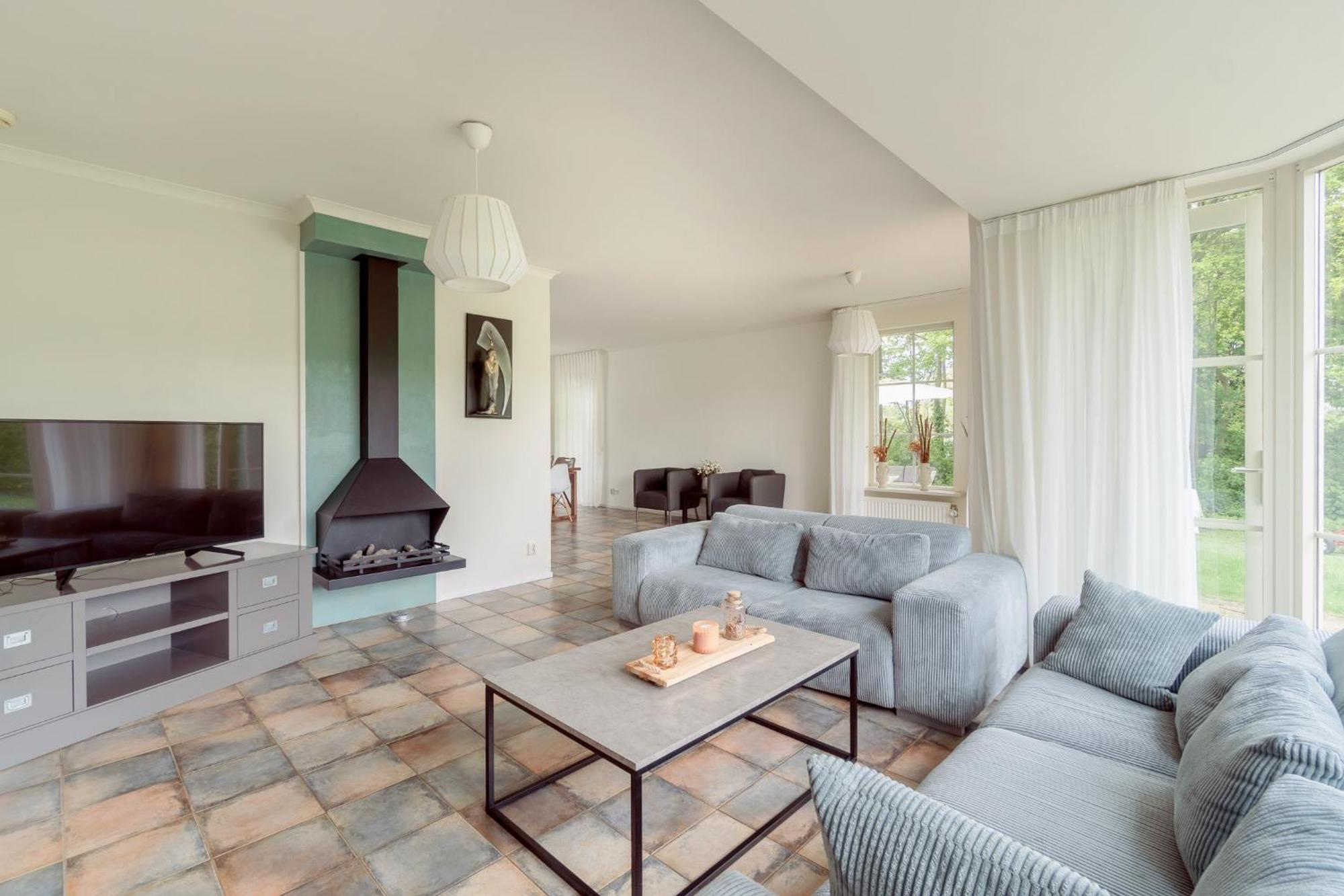 Comfort Villa For 8 People Zeewolde Extérieur photo